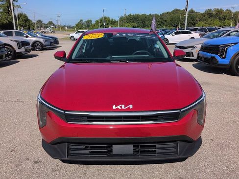 Used 2025 Kia K4 FWD image 3
