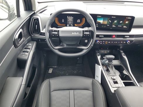 New 2026 Kia Sorento S w/ S Panoramic Sunroof Package image 28
