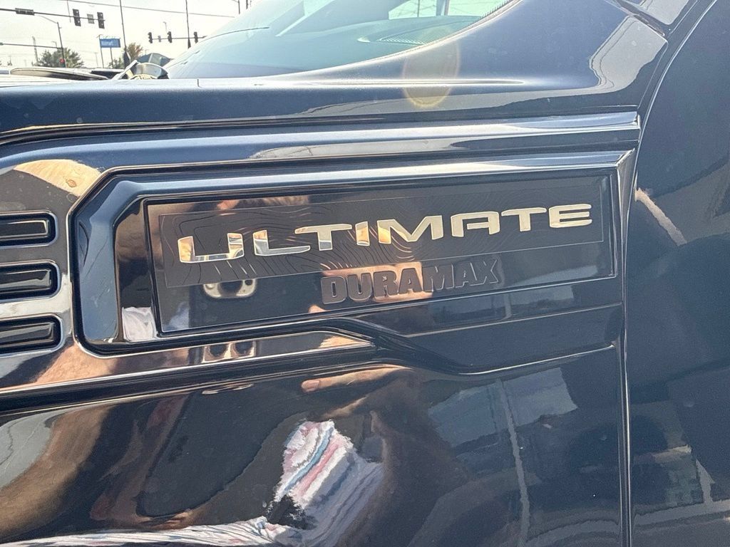 Certified 2026 GMC Sierra 2500 Denali Ultimate AWD/4WD image 11