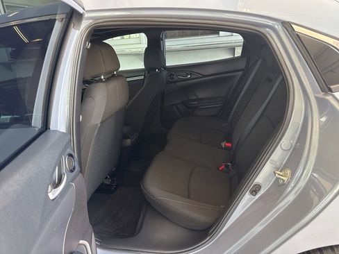 Used 2019 Honda Civic EX image 8