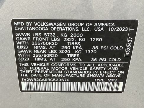 Used 2024 Volkswagen Atlas SE FWD image 35