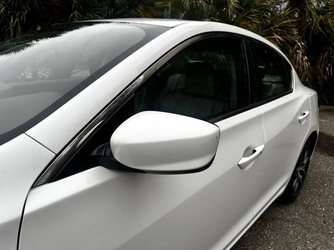 Used 2019 Acura ILX w/ Premium Package image 7