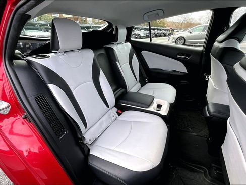 Used 2017 Toyota Prius Prime Advanced image 25