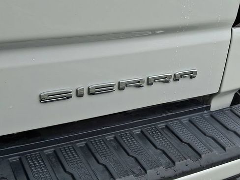 Used 2022 GMC Sierra 1500 Denali w/ Denali Reserve Package AWD/4WD image 27