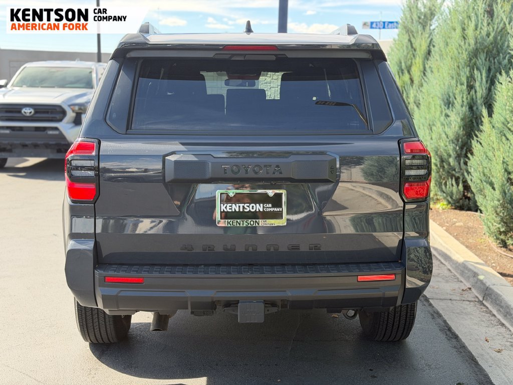 Used 2026 Toyota 4Runner SR5 AWD/4WD image 6