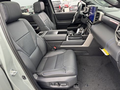 New 2026 Toyota Tundra Platinum image 8