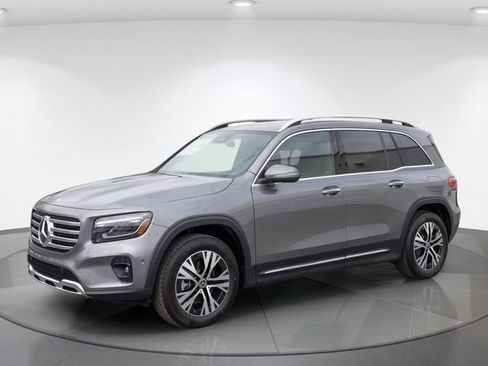 New 2026 Mercedes-Benz GLB 250 4MATIC image 4