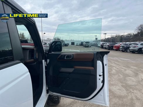 Used 2023 Ford Bronco Outer Banks w/ Sasquatch Package image 34