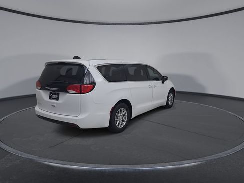 New 2027 Chrysler Pacifica LX FWD image 14
