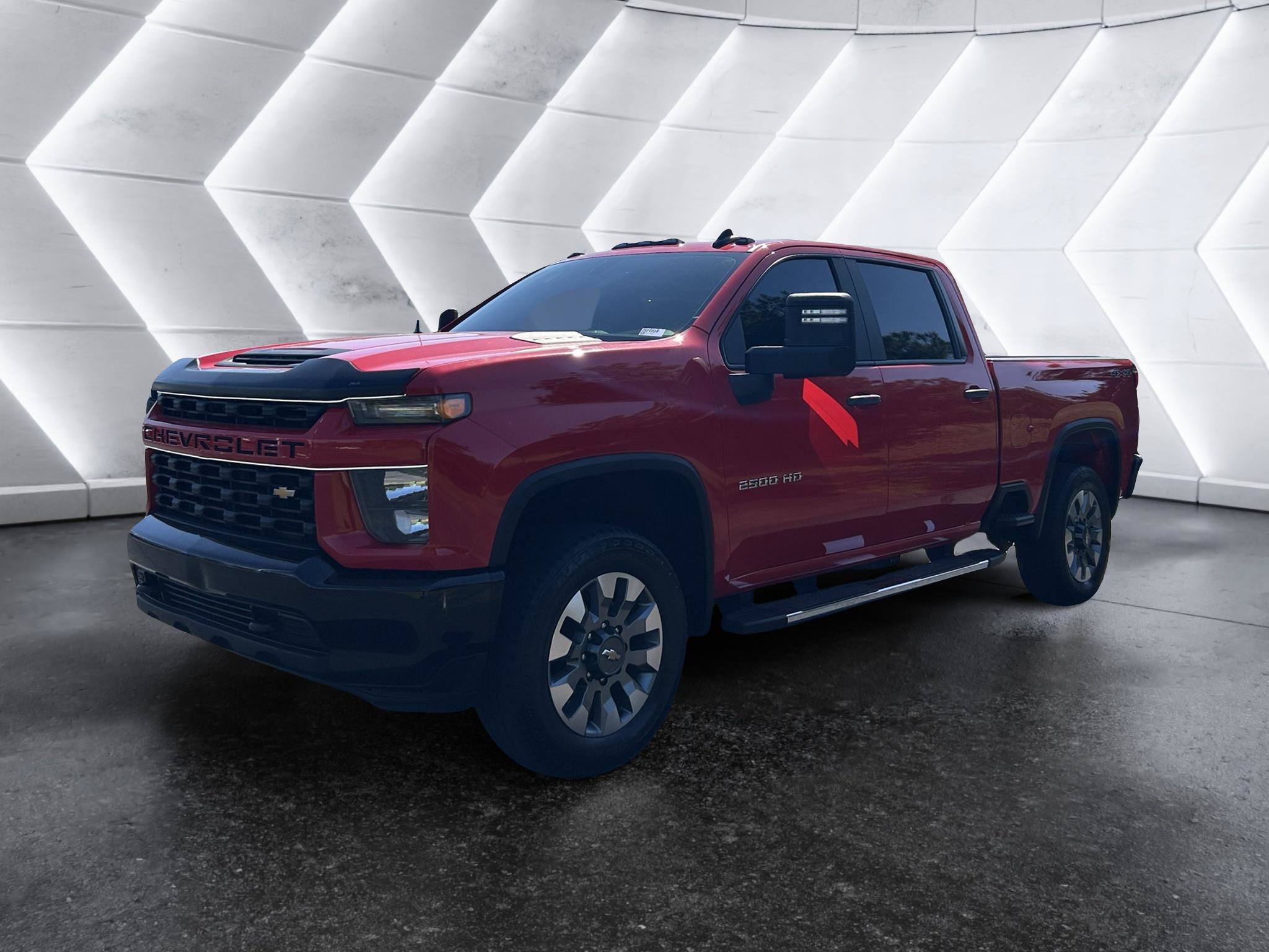 Used 2022 Chevrolet Silverado 2500 Custom w/ Custom Value Package AWD/4WD image 3