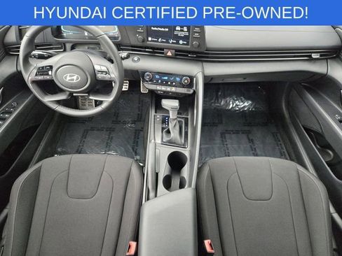 Certified 2025 Hyundai Elantra Sport FWD image 26