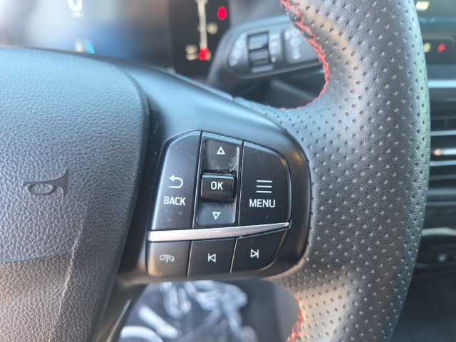 Used 2023 Ford Escape ST-Line w/ Tech Pack #1 FWD image 21