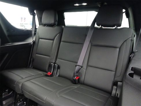 Used 2022 Chevrolet Tahoe Z71 w/ Luxury Package image 30