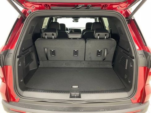 New 2026 Chevrolet Traverse LT w/ Driver Confidence Package image 13