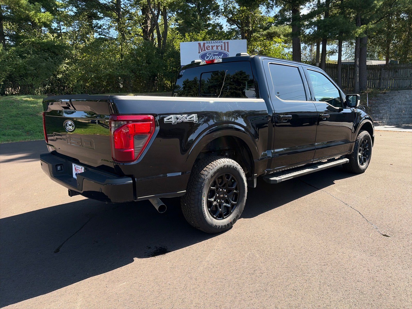 Used 2025 Ford F150 XLT w/ Equipment Group 302A MID AWD/4WD image 6
