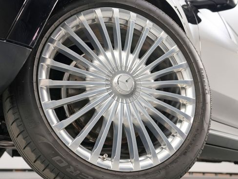 Used 2023 Mercedes-Benz Maybach GLS 600 4MATIC image 74