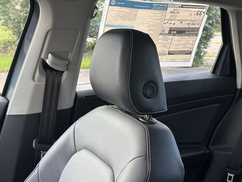 New 2026 Volkswagen Jetta SEL FWD image 11