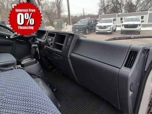 Certified 2024 Chevrolet Low Cab Forward RWD image 25