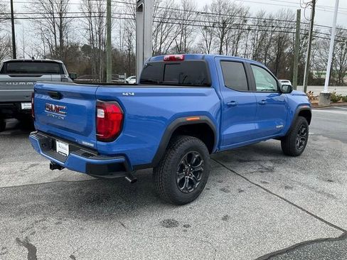 New 2025 GMC Canyon Elevation w/ Convenience Package image 21