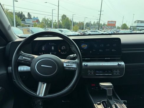 Certified 2025 Hyundai Kona SEL AWD/4WD image 20