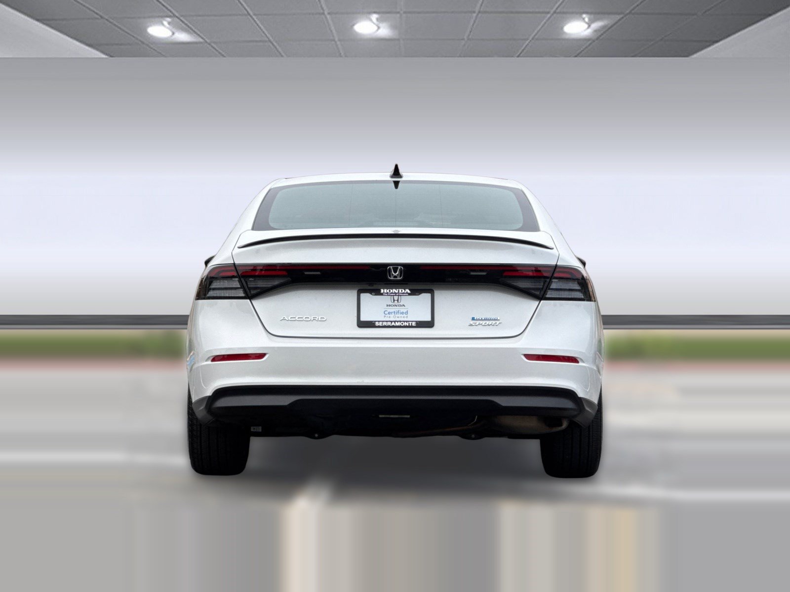 Used 2025 Honda Accord Sport image 9