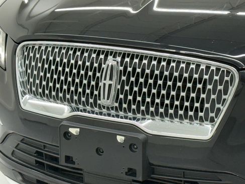 Used 2019 Lincoln MKC Premiere image 11