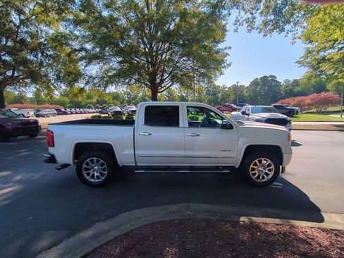 Used 2015 GMC Sierra 1500 Denali w/ Driver Alert Package AWD/4WD image 6