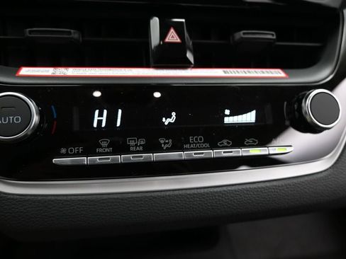 New 2026 Toyota Corolla LE image 30