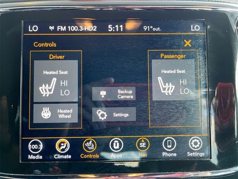 Used 2022 Jeep Grand Cherokee Laredo X image 20