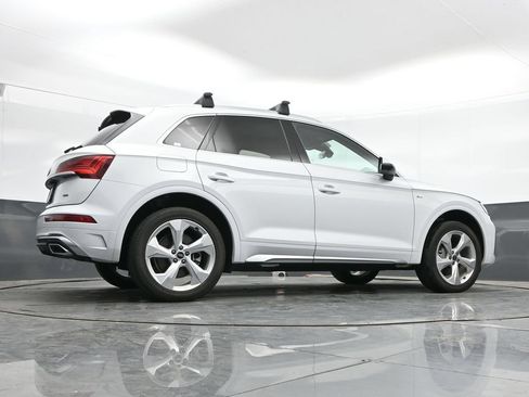 Used 2023 Audi Q5 2.0T Premium Plus AWD/4WD image 38