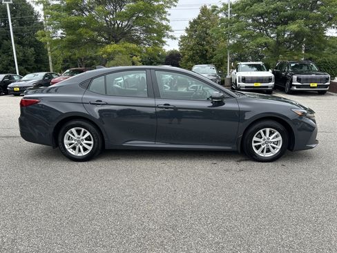 Used 2026 Toyota Camry LE w/ Convenience Package AWD/4WD image 4