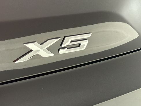 Used 2026 BMW X5 xDrive40i w/ M Sport Package AWD/4WD image 32