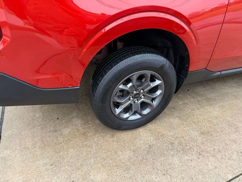 Used 2024 Ford Maverick XLT w/ XLT Luxury Package image 11