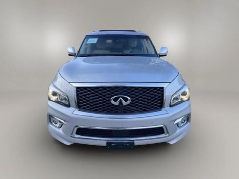 Used 2017 INFINITI QX80 4WD w/ All Season Package image 3