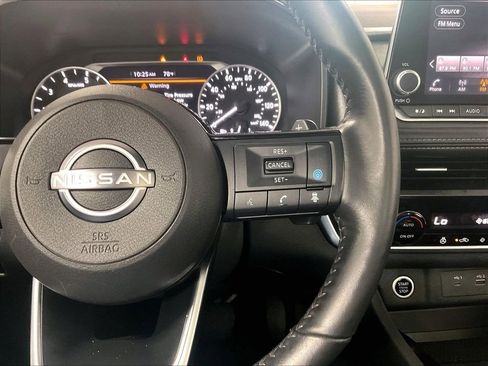 Used 2023 Nissan Rogue SV w/ SV Premium B Package AWD/4WD image 24