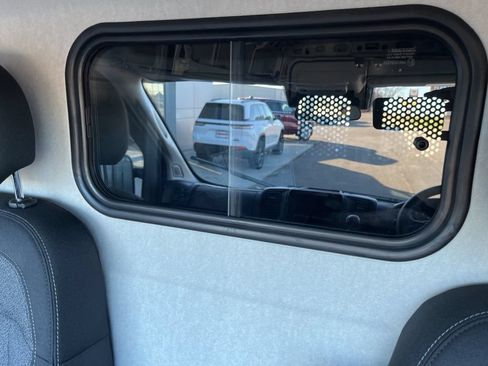 New 2025 RAM ProMaster 2500 w/ Convenience Group FWD image 17