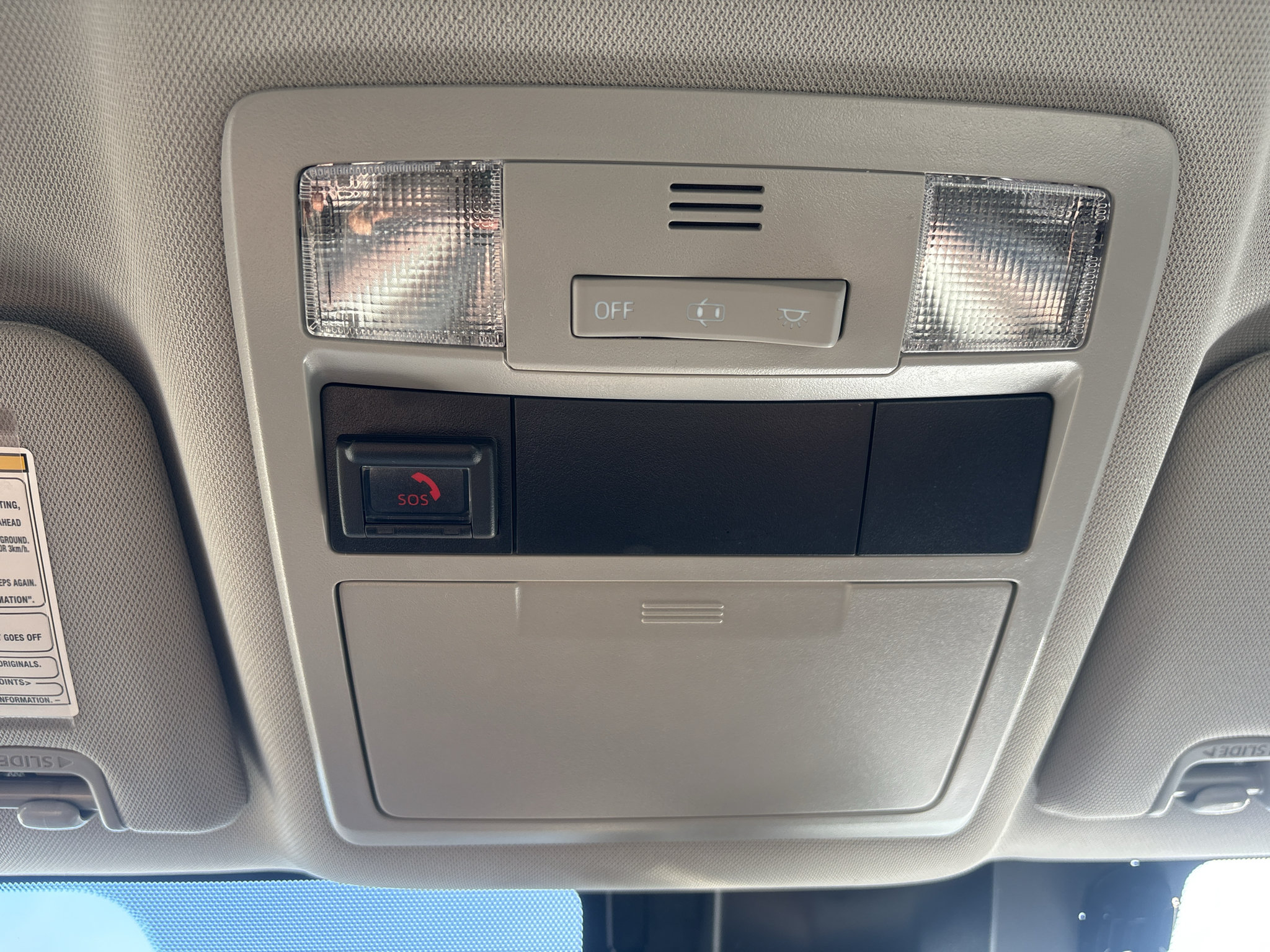 Used 2020 Toyota Tacoma SR5 AWD/4WD image 26