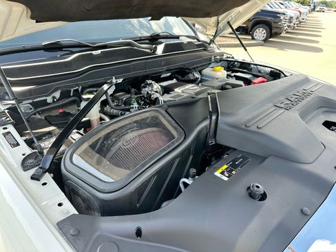 Used 2023 RAM 2500 Limited AWD/4WD image 25