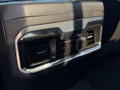 Used 2022 Chevrolet Silverado 3500 High Country w/ Technology Package AWD/4WD image 27