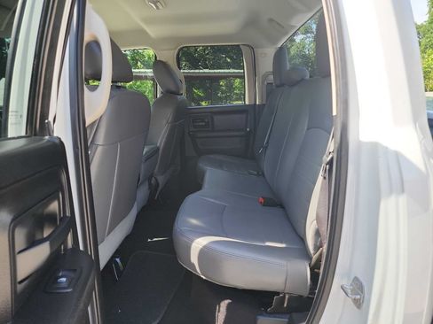 Used 2015 RAM 1500 Tradesman RWD image 28