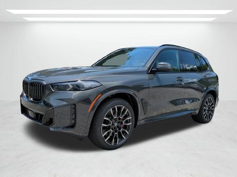 New 2026 BMW X5 xDrive40i w/ M Sport Package AWD/4WD image 8
