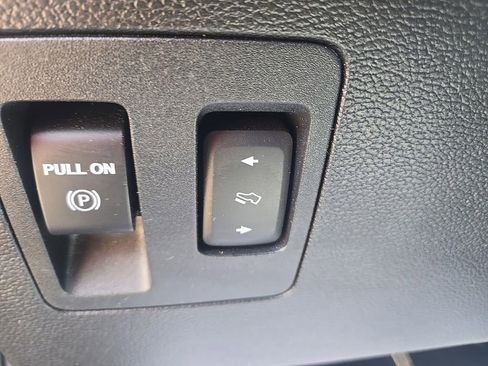 Used 2020 Ford F150 XLT w/ Equipment Group 302A Luxury AWD/4WD image 15