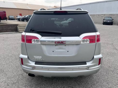 Used 2016 GMC Terrain Denali image 4