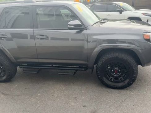 Used 2023 Toyota 4Runner TRD Off-Road Premium w/ Moonroof Package AWD/4WD image 3