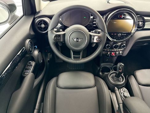 Used 2023 MINI Cooper S FWD image 10