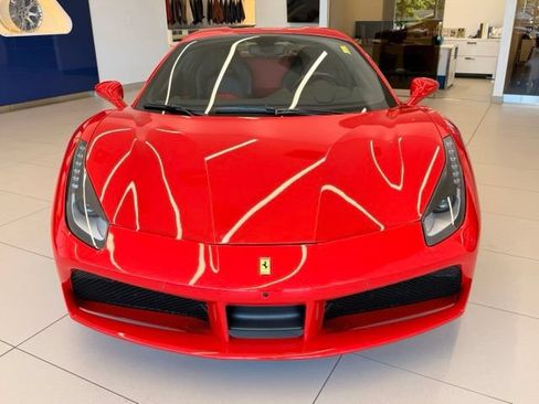 Used 2018 Ferrari 488 Spider RWD image 8