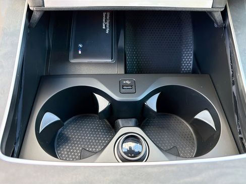 New 2026 BMW X5 xDrive50e w/ Executive Package image 31