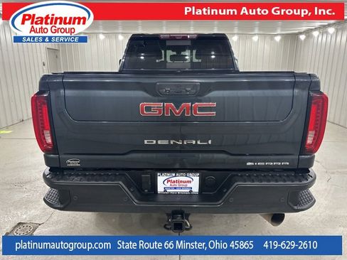 Used 2022 GMC Sierra 2500 Denali w/ Denali Ultimate Package image 4