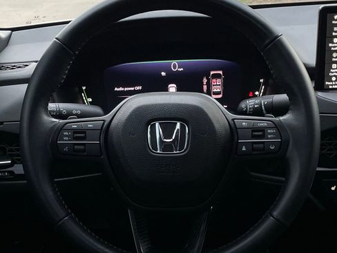 Used 2025 Honda Accord Sport image 13