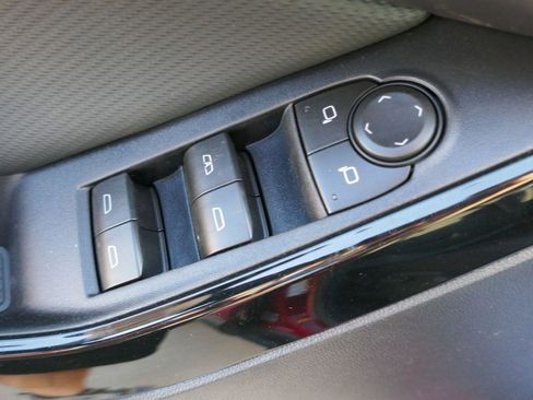 New 2026 Chevrolet Equinox LT image 15